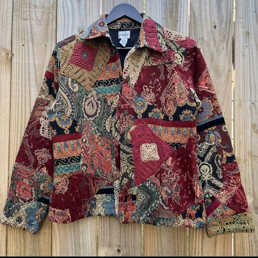CHICO’S TAPESTRY PATCHWORK MANDARIN COLLAR BUTTON DOWN LINED COAT JACKET SIZE 1